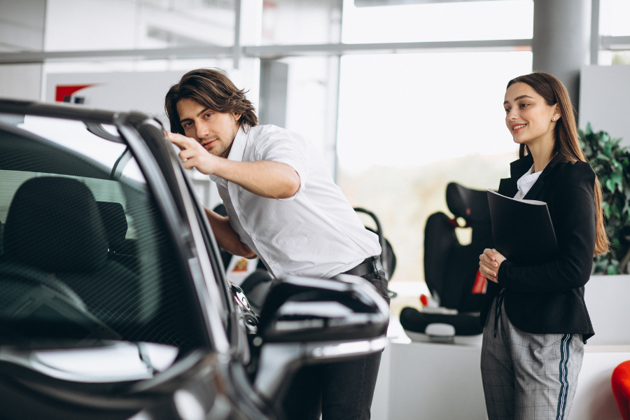 dealer mobil terdekat